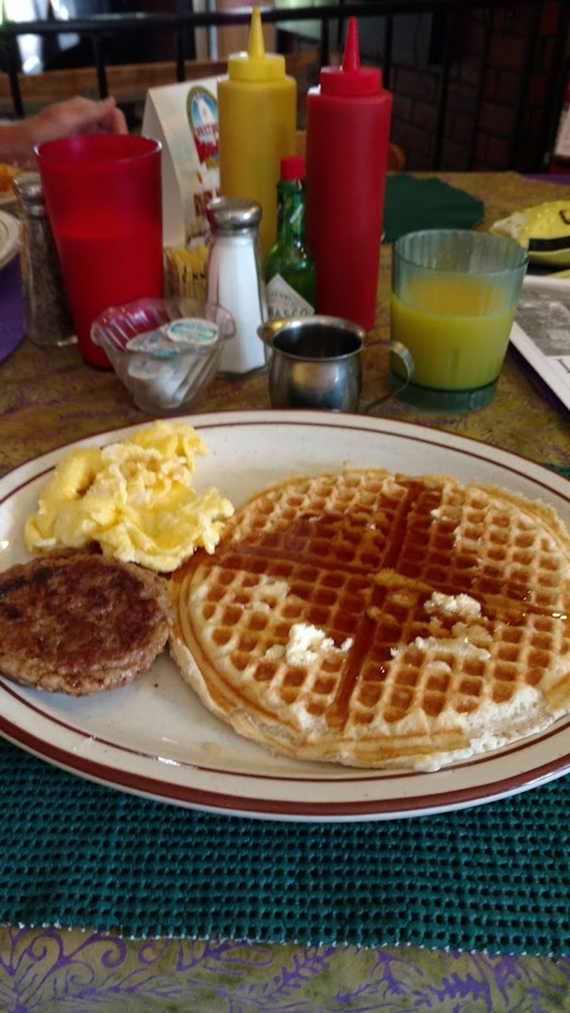 The Classic Diner Menu Worth Slowing Down For