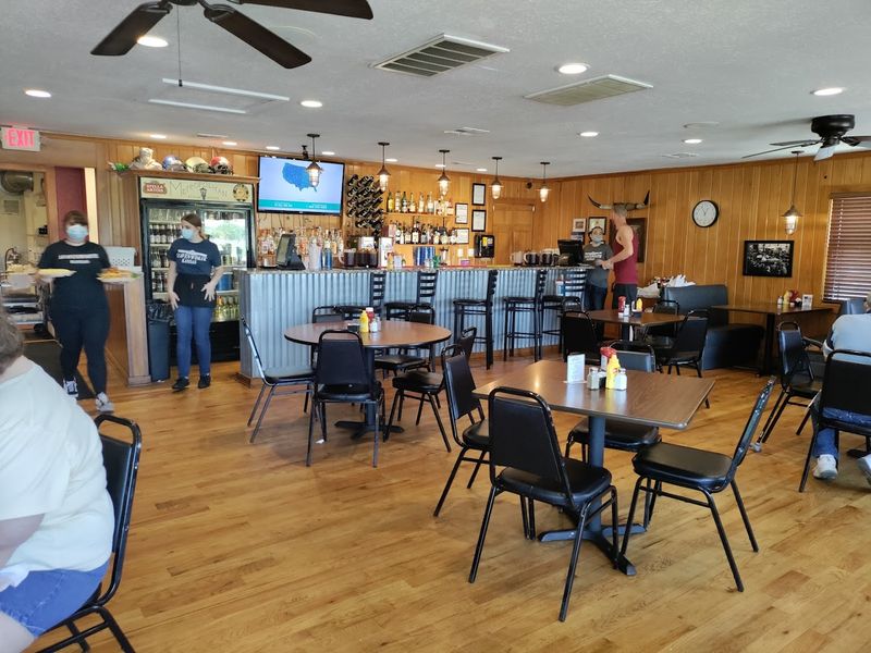 Warm Service That Brings People Back