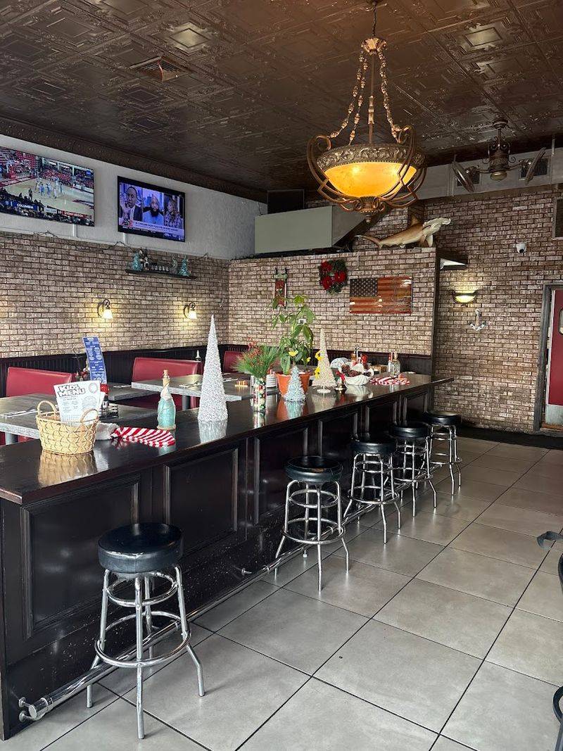 Bayside Tavern Feels Like The Local Hangout