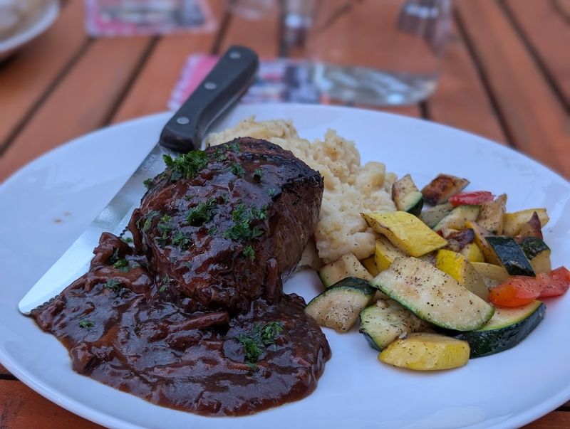 Thyme Restaurant & Catering