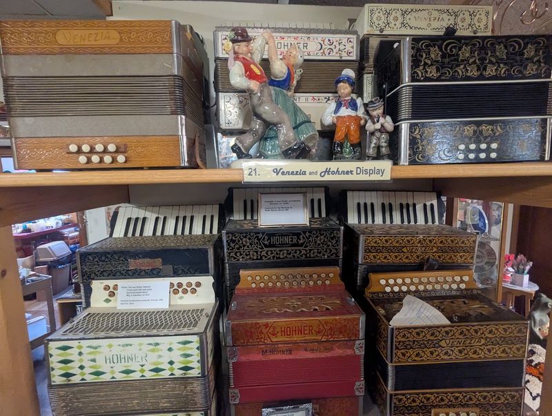 World Of Accordions Museum (Superior)
