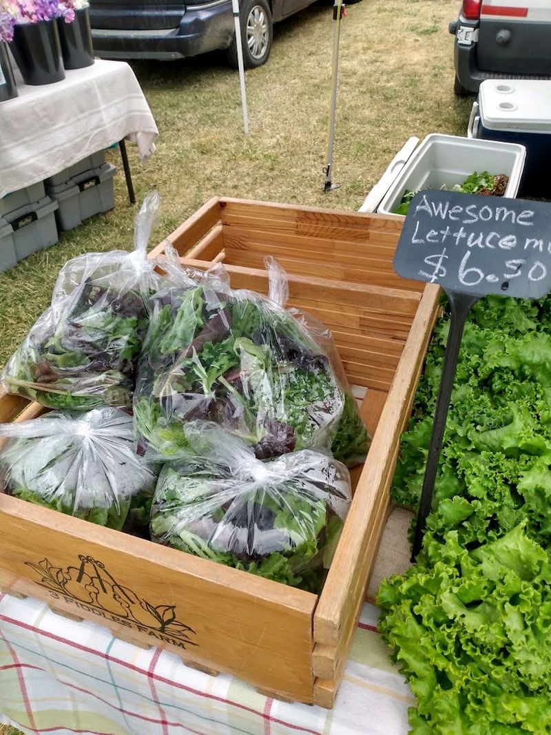 Local Farmers Bring Fresh Produce