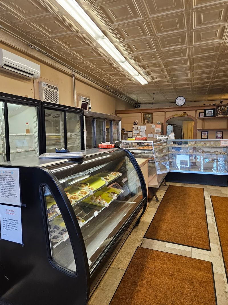 Florentine Pastry Shop - Utica