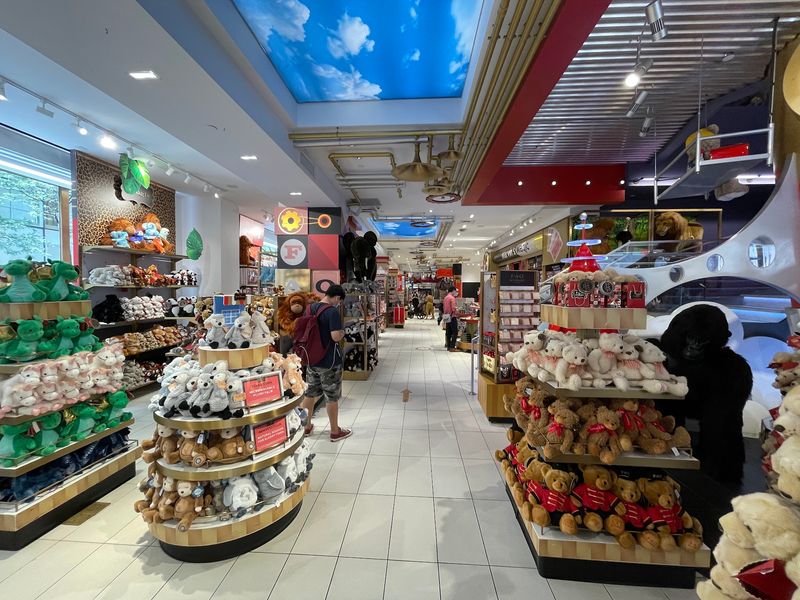 FAO Schwarz - Rockefeller Center, New York