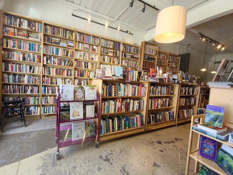 Bagatelle Books, Asheville