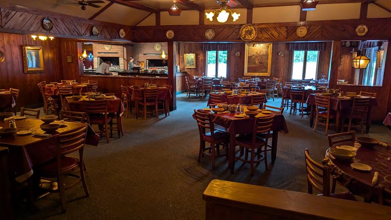 White Stag Inn Keeps Things Beautifully Simple