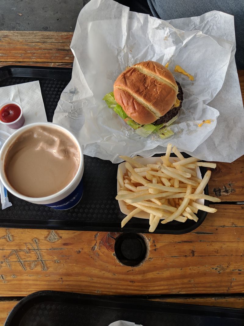 Scoopers Drive-In, Sparks