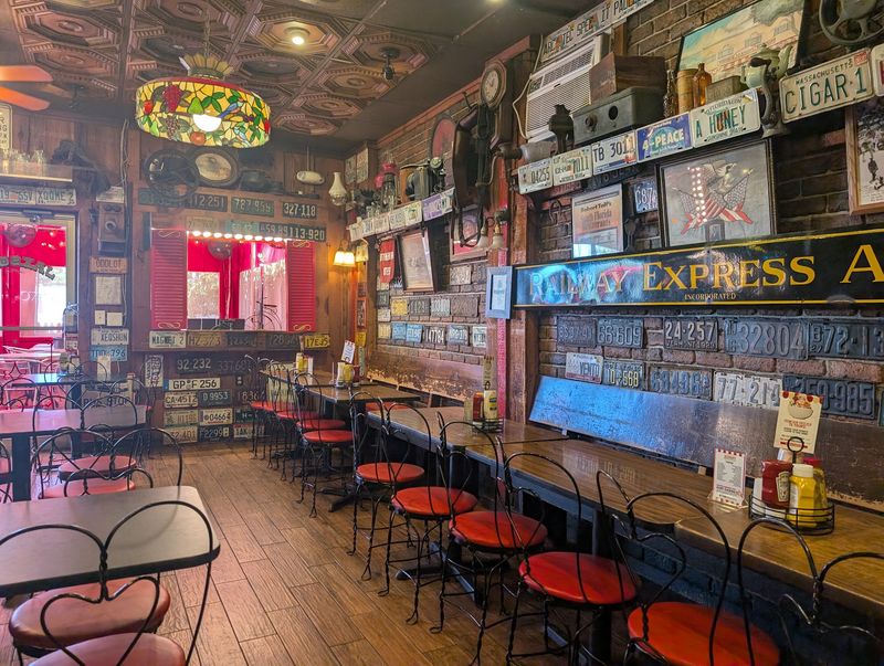 Walls That Double As A Museum