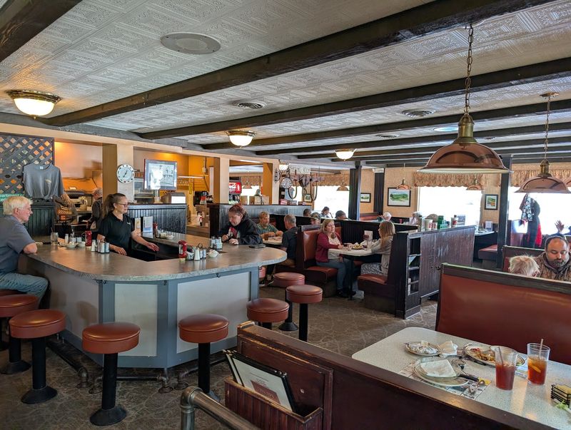 Finding The Place On US Route 302