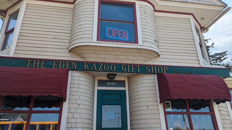 Meet The Original American Kazoo Company