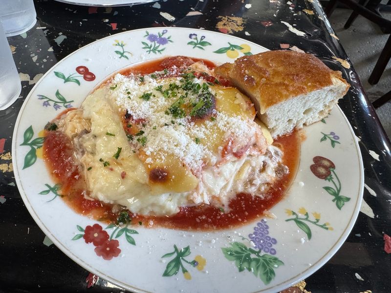 Crack Sauce, The Menu Item With A Cult Following