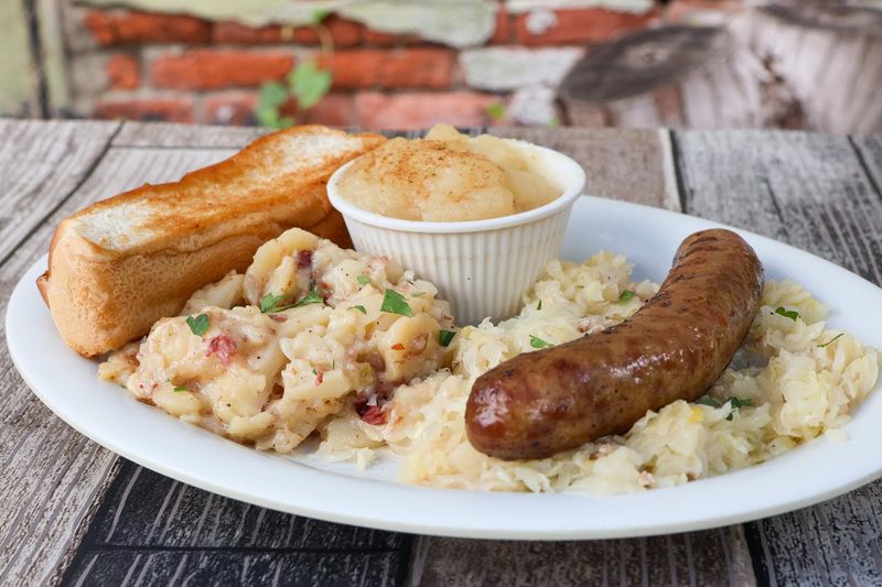 Bahama Mama, The Sausage With A Loyal Following