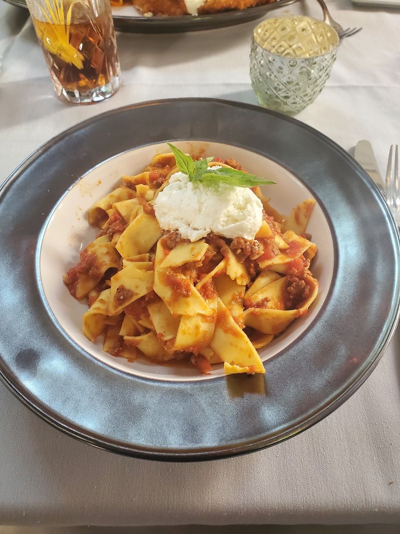 Brunch That Earns Its Reputation