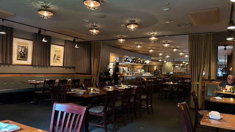 What The Open Kitchen Tells You About This Place