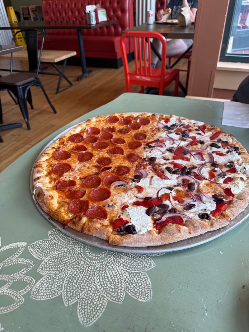 New York Style Slices In The Green Mountains