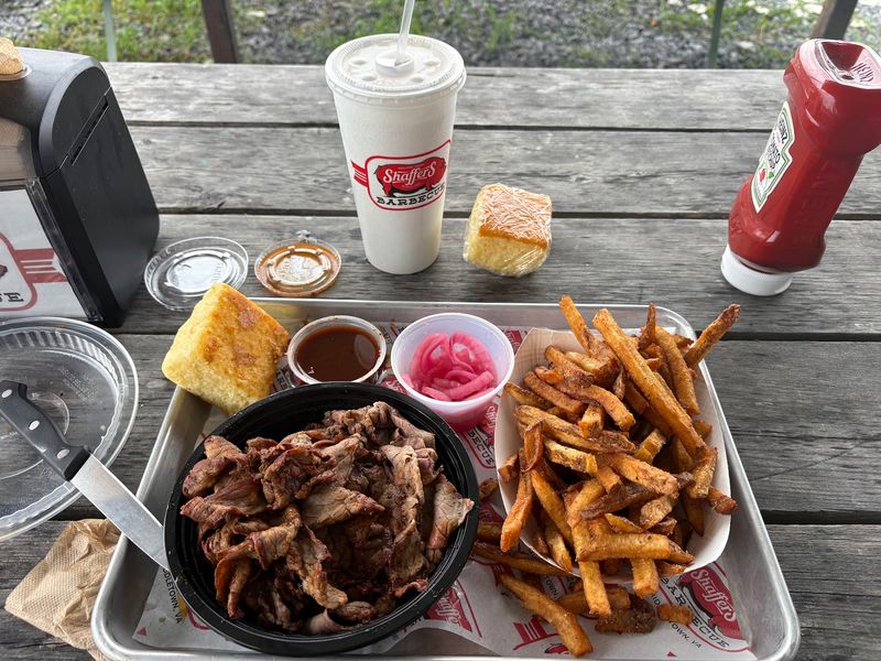 The Redneck Egg Roll Gives Smoked Pork A Crispy New Role
