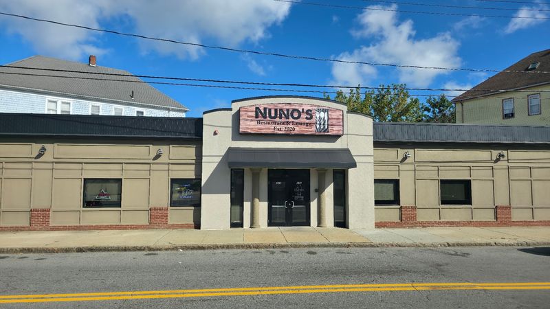 Nuno's Restaurant & Lounge, New Bedford
