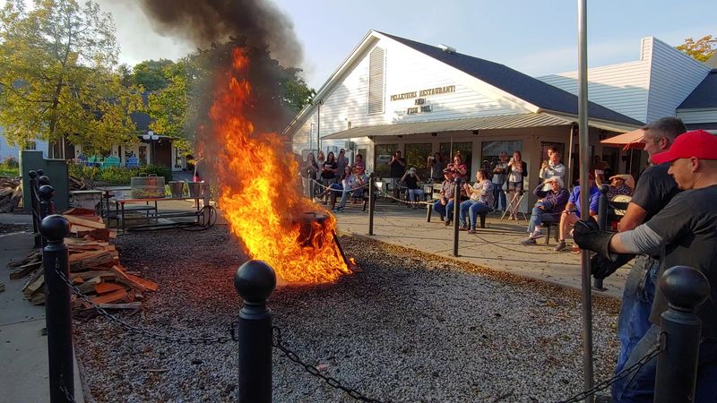 Pelletier's Restaurant & Fish Boil Puts On A Show With Dinner