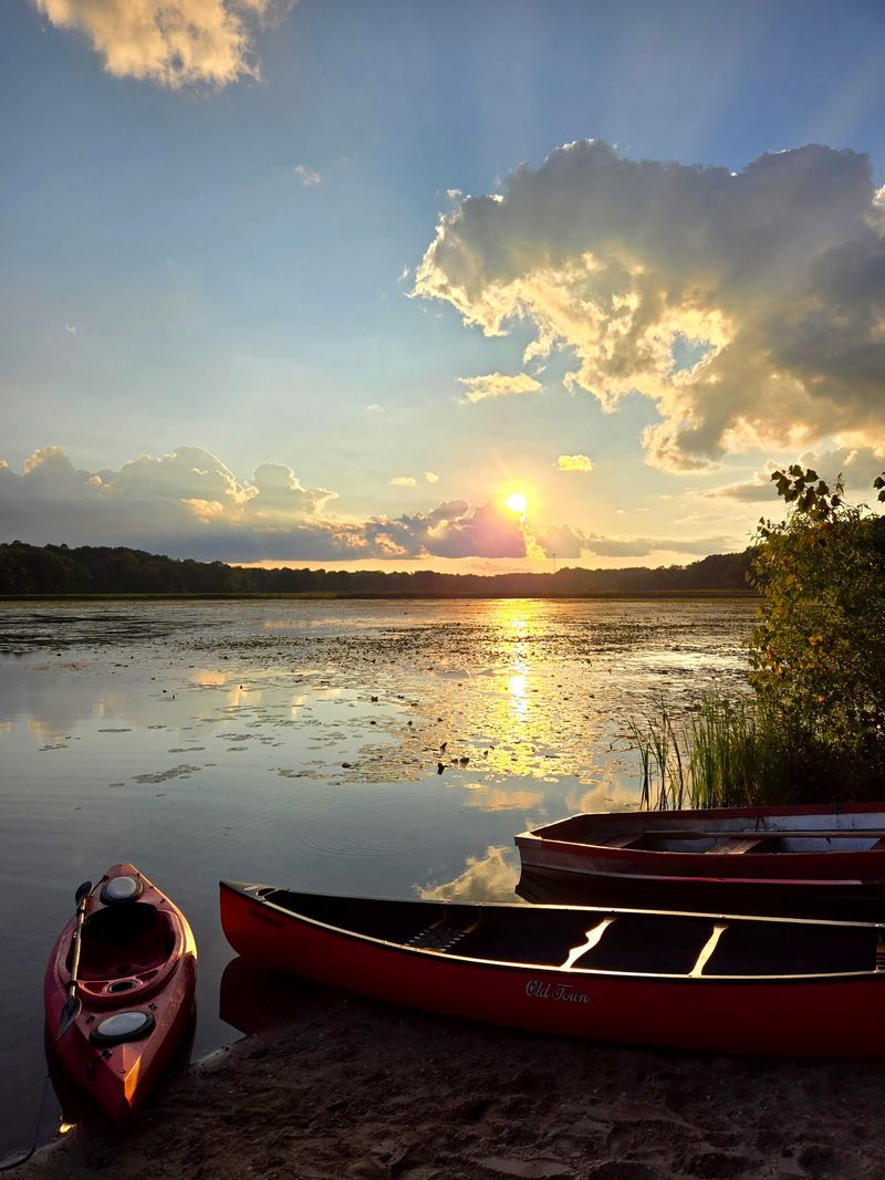 Lake Wandawega And Plenty Of Ways To Get On The Water