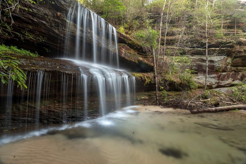 Crystal Falls And The Hidden Passage Trail