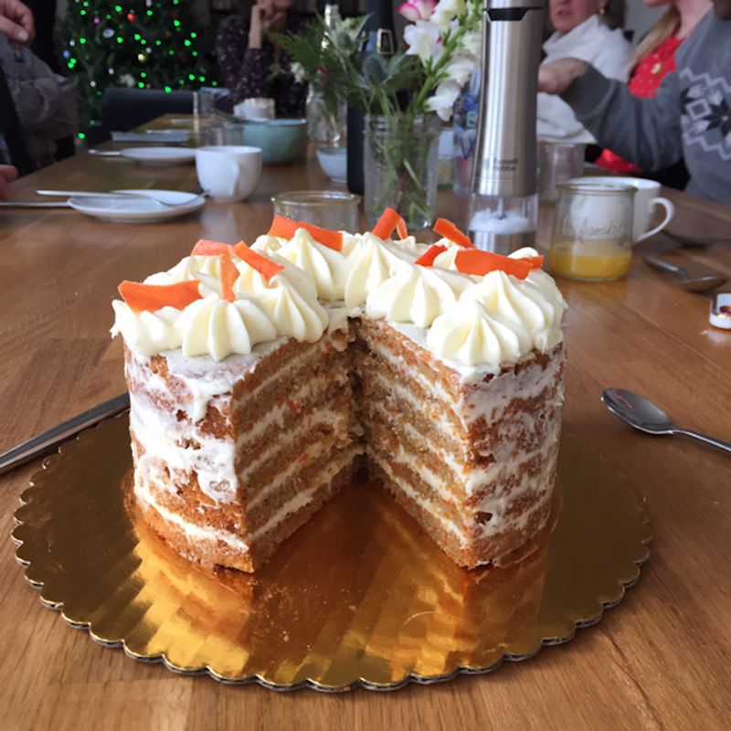 Cakes That Stop You Mid-Step