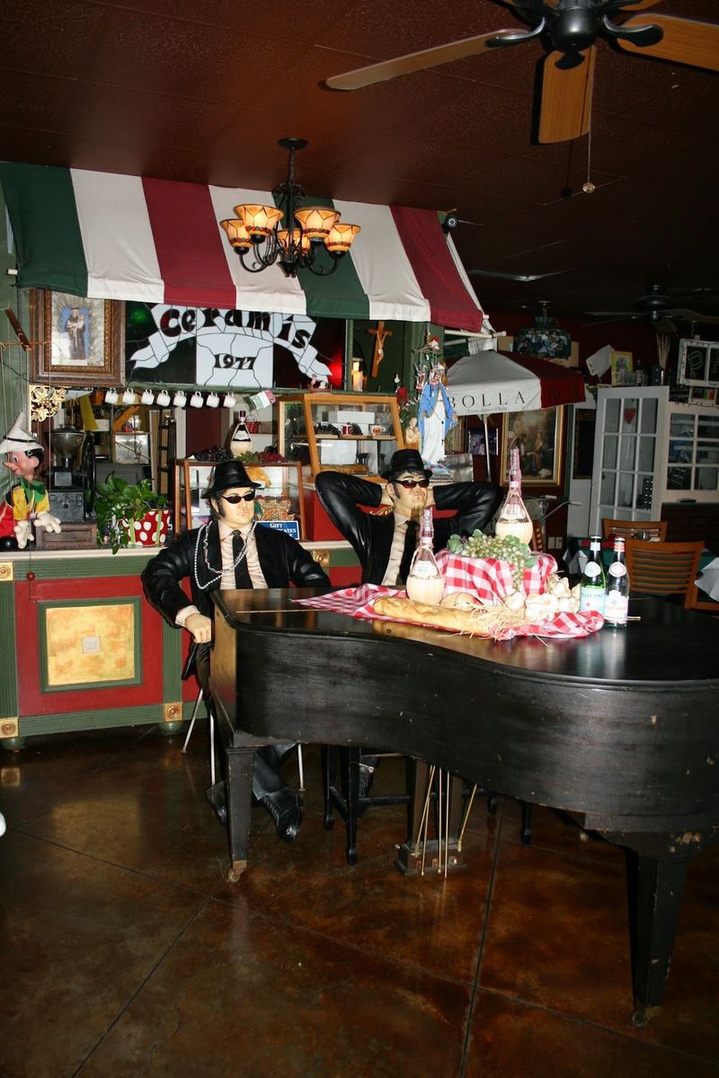 Cerami's Italian Restaurant - Flowood