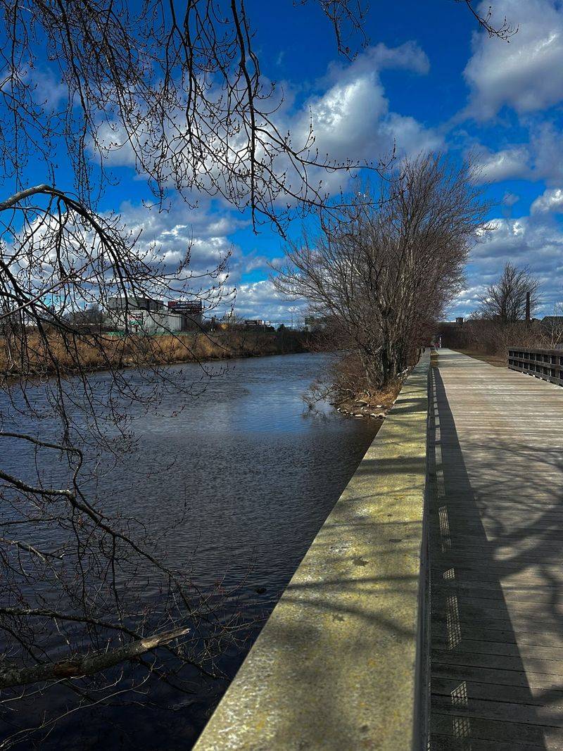 Quequechan River Rail Trail, Fall River