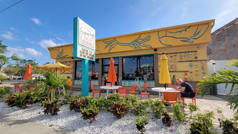 Causeway Adventures Between Bites