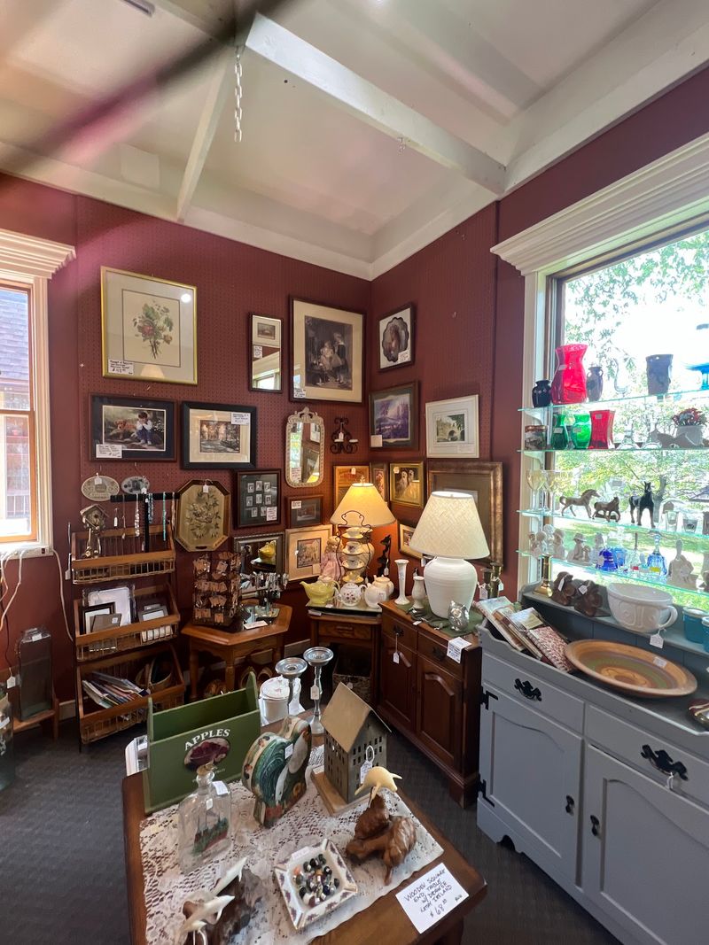 The Vintage Shop