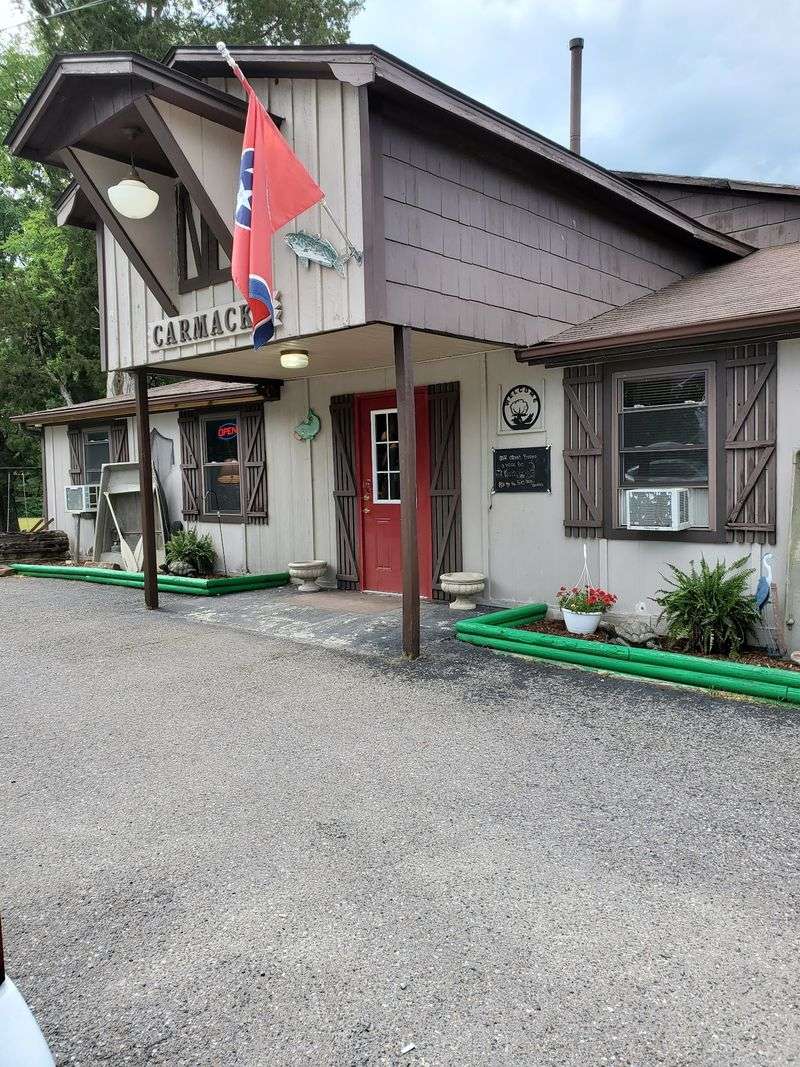Carmack's Fish Barn, Cottage Grove