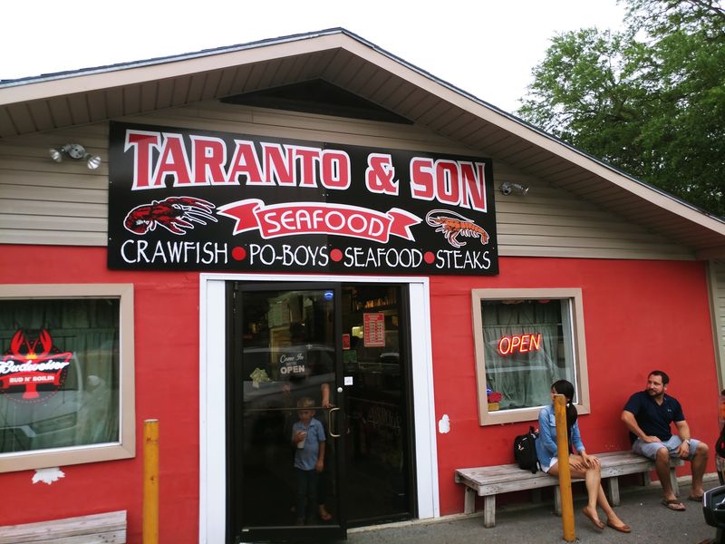 Taranto's Crawfish