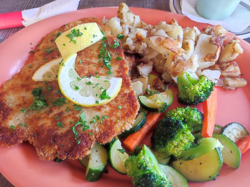 Austrian Classics On The Lunch Side