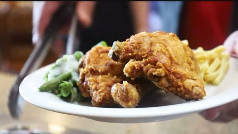 Broasted And Fried Chicken Worth The Drive