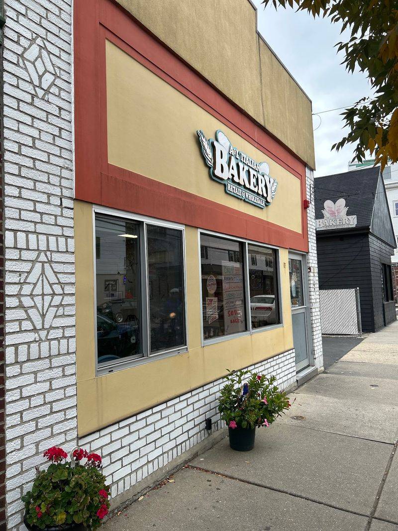 A & L Bakery And Cafe