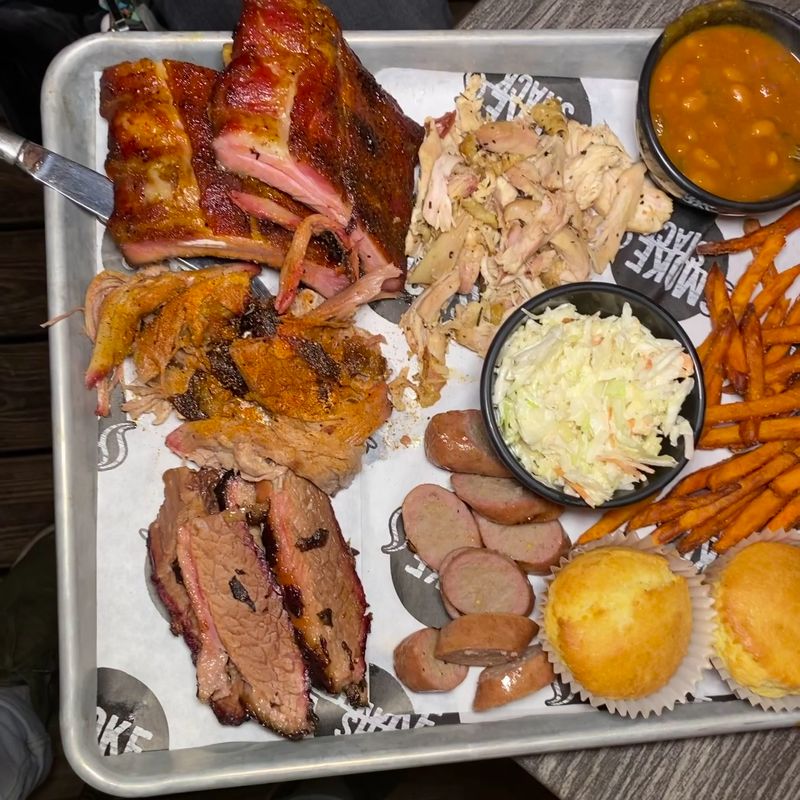 Ribs, Sausage, And Chicken Rounding Out The Tray