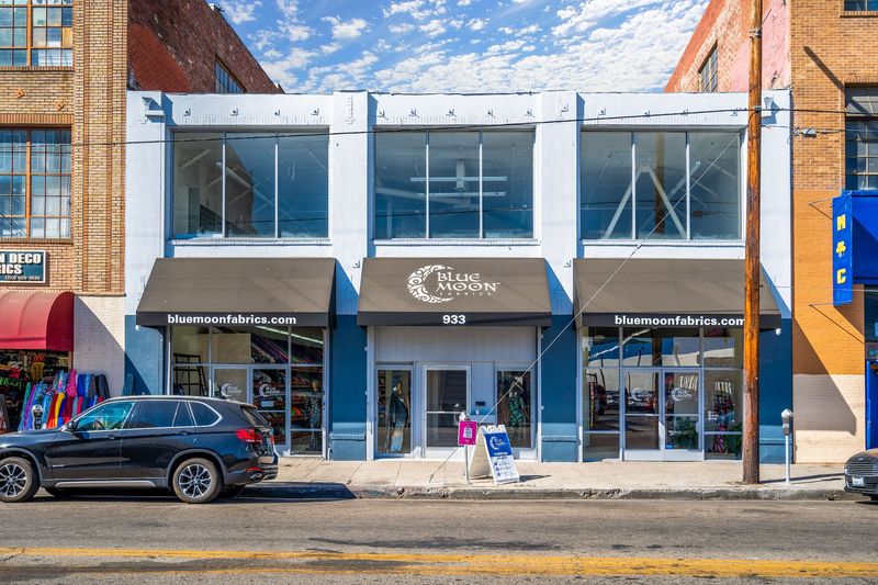Blue Moon Fabrics, Los Angeles