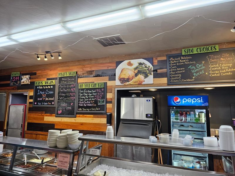 The Soup And Salad Bar Makes A Fresh Starting Point