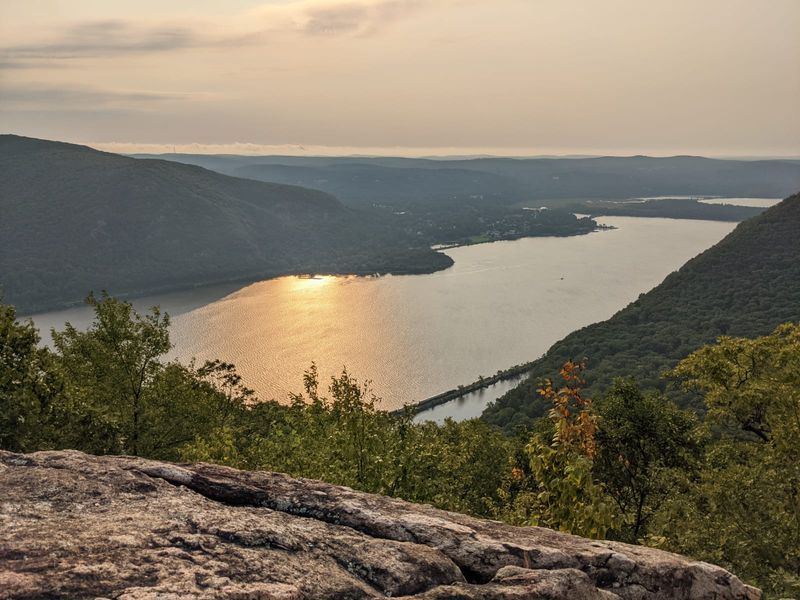 Storm King Mountain - Cornwall, NY