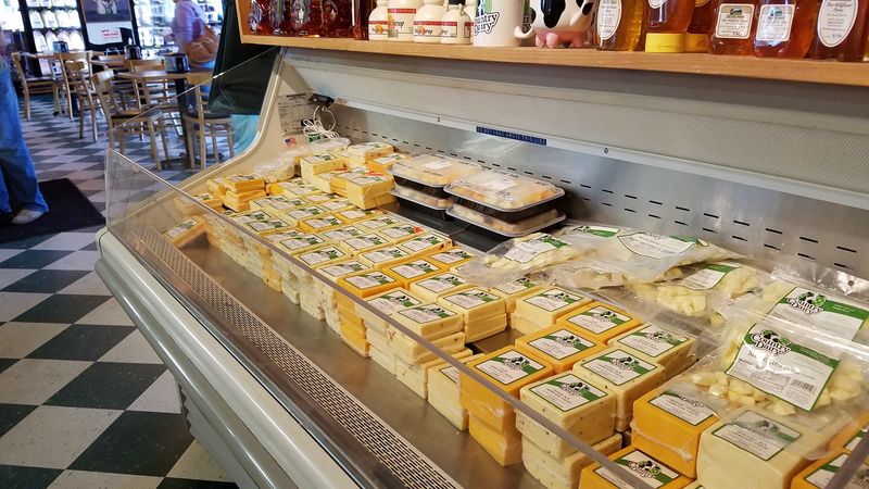 Shop Meat, Cheese, Bakery
