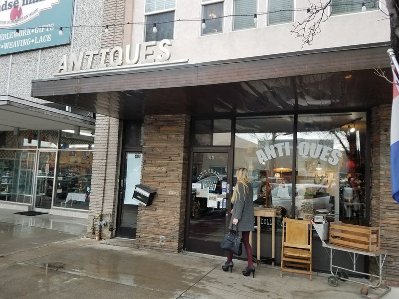 Cat's Cradle Antiques