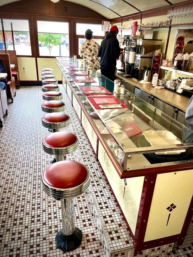 Swan Street Diner - Larkinville, Buffalo