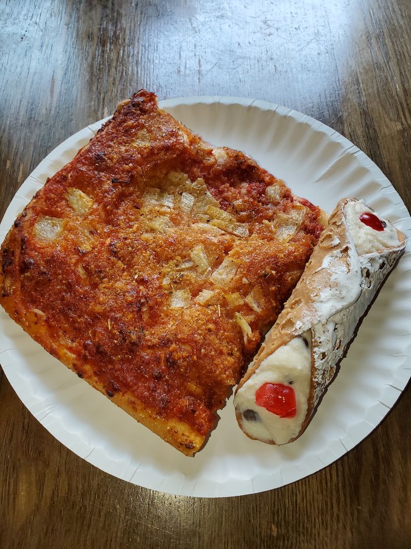 Sfinciuni, The Sicilian Pizza Worth Timing Your Visit For
