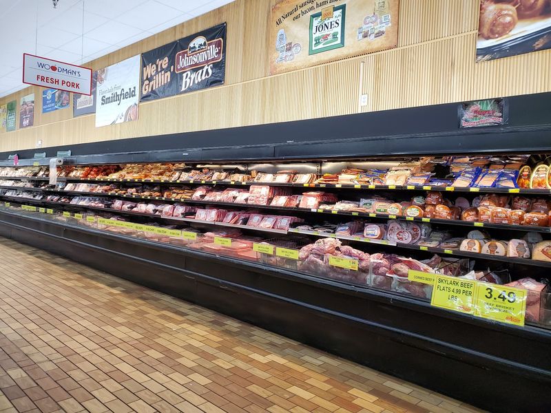 Meat And Seafood Counters With Room To Compare