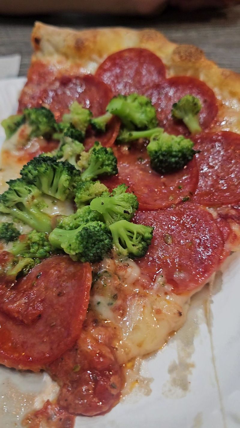 White Broccoli Pizza Adds A Creamy Twist To Tradition