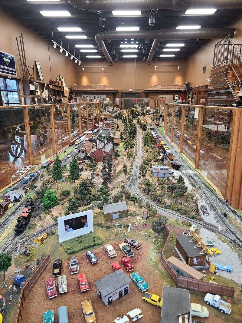 Mississippi's Biggest O Gauge Wonderland