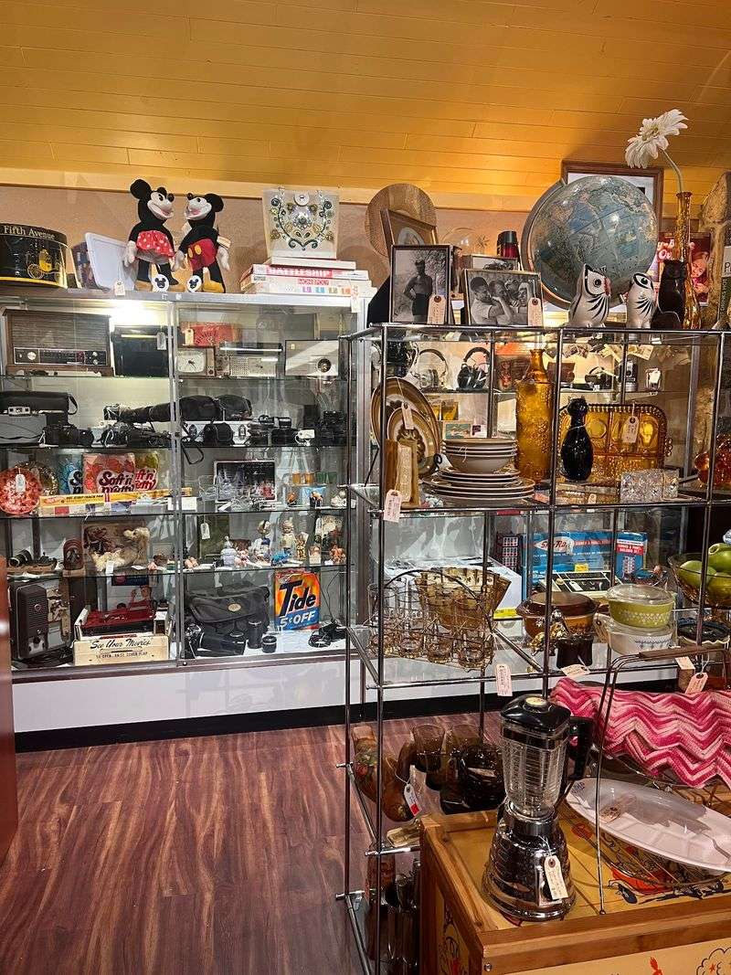 McLaren's Collectibles