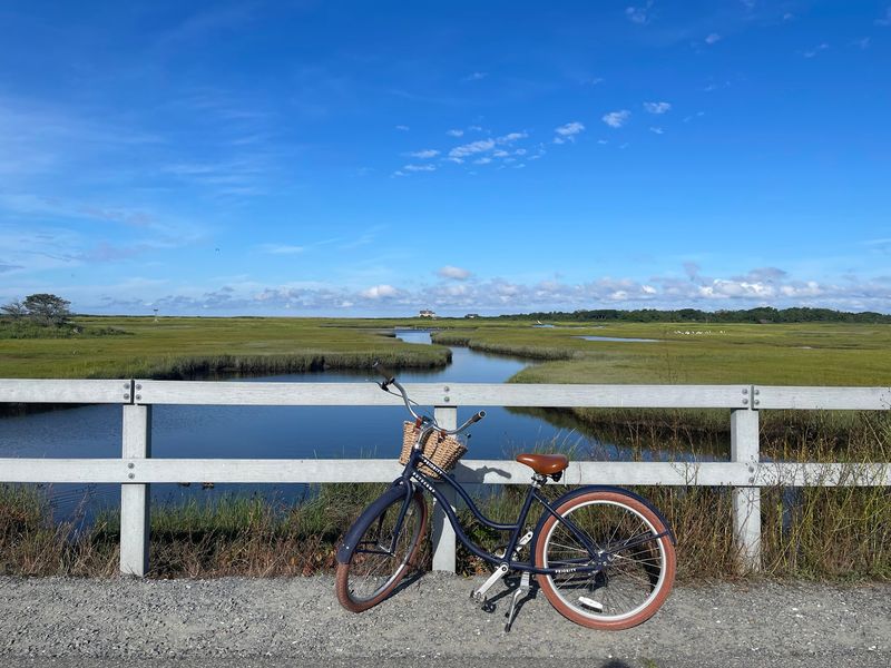 Shining Sea Bikeway