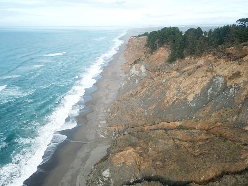 Nearby Coastal Beauty Within Easy Reach