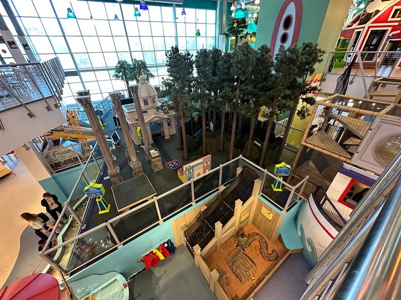 Special Exhibits Featuring Natural Science