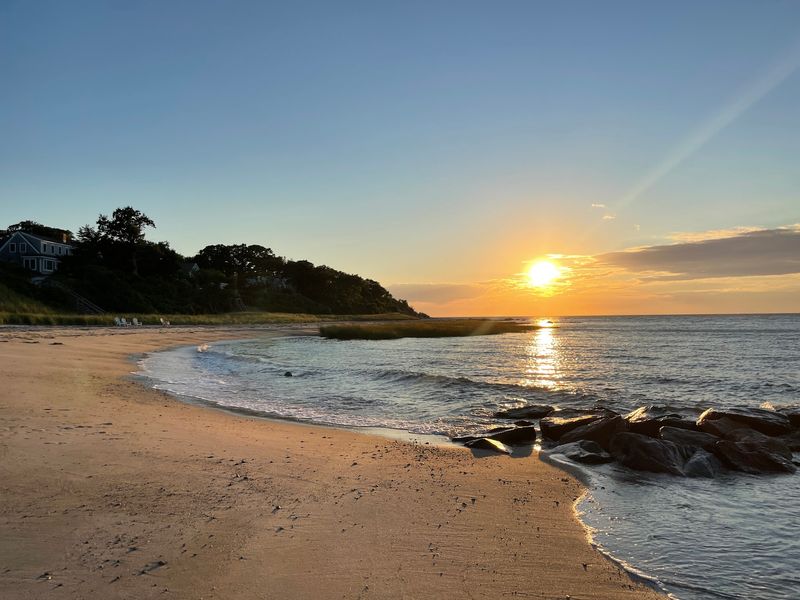 Breakwater Beach, Brewster